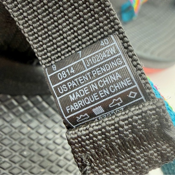 Chaco Z Cloud X2 Unisex Hiking Sandals Size 9 Orange Black Vibram Outdoor, Good - Picture 2 of 9